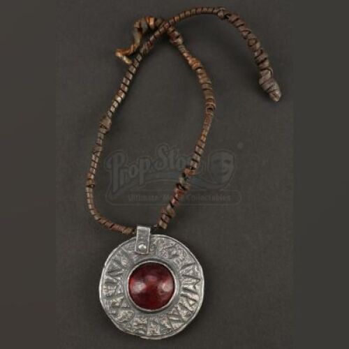 Tom Ward's (Ben Barnes) Umbran Stone Necklace