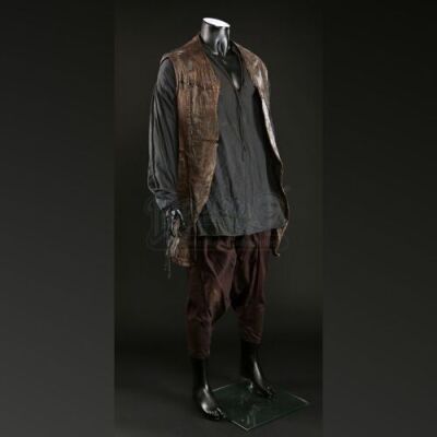 Master Gregory's (Jeff Bridges) Tunic and Vest Costume