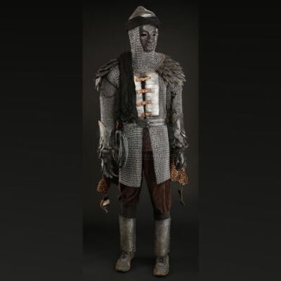 Assassin Costume and Weapons