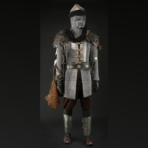 Assassin Costume and Weapons