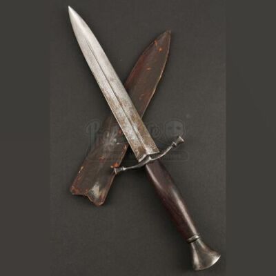 Master Gregory's (Jeff Bridges) Dagger
