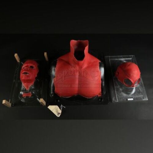 HELLBOY (2004) - Hellboy (Ron Pearlman) Appliances &Atilde;&sbquo; with Stunt Faces