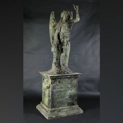 THE WOMAN IN BLACK - Nathaniel Drablow's (Ashley Foster) Gravestone