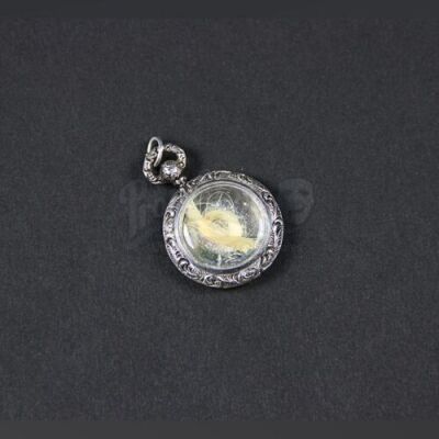 THE WOMAN IN BLACK - Arthur Kipps' (Daniel Radcliffe) Hair Locket