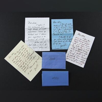 THE WOMAN IN BLACK - Assorted Letters between Jennet Humfrye (Liz White) and Alice Drablow (Alisa Khazanova)