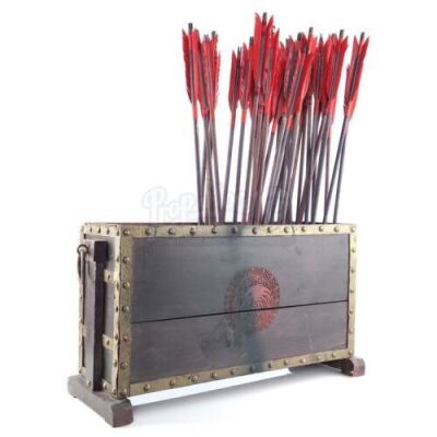 Lot # 27: Red Eagle Corps Arrow Crate