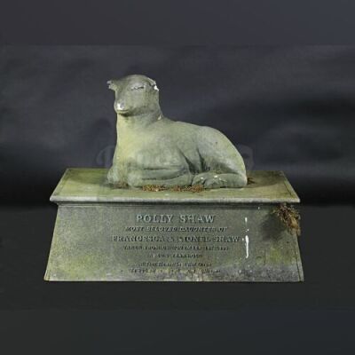 THE WOMAN IN BLACK - Polly Shaw Gravestone