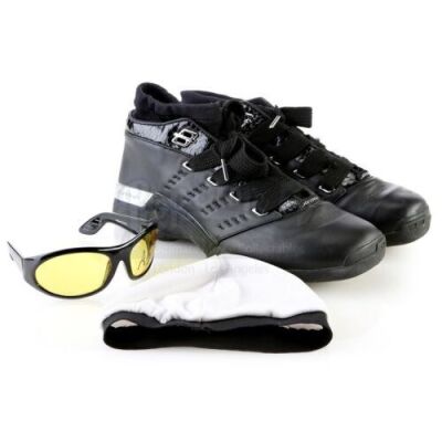 Lot #218 - DA ALI G SHOW (TV SERIES 2000-2004) - Ali G's (Sacha Baron Cohen) Accessories