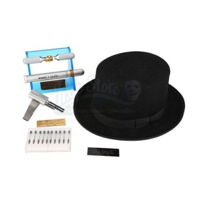 Lot #426 - JAMES BOND: VARIOUS PRODUCTIONS - Collection of Replica Gadgets and Accessories