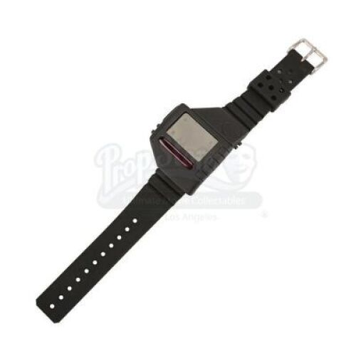 Lot #540 - MISSION: IMPOSSIBLE (1996) - IMF Computer Wristwatch