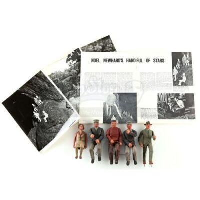 Lot #628 - THE SON OF KONG (1933) - Five Hand-Made Puppets and Three Promotional Photographs