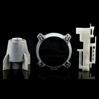 Lot #723 - STAR WARS: A NEW HOPE (1977) - Y-Wing Thruster Master Pattern and Detail Miniature Model Pieces