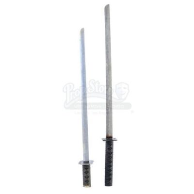 Lot #829 - TEENAGE MUTANT NINJA TURTLES III (1993) - Leonardo's (Mark Caso) Swords