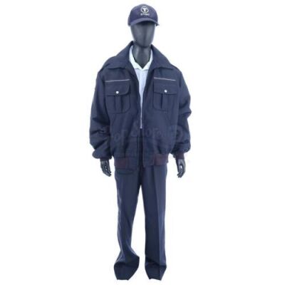 Lot #860 - THE TOWN (2010) - Doug MacRay's (Ben Affleck) Bus Driver Costume