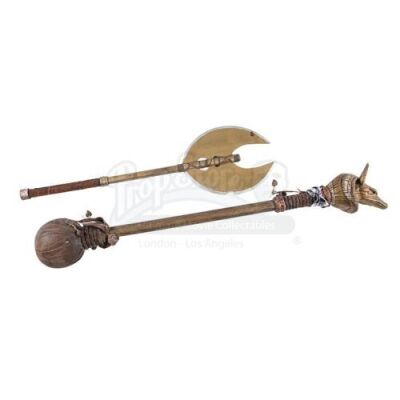 Lot #548 - THE MUMMY RETURNS (2001) - Rick O'Connell's (Brendan Fraser) Double-Bladed Axe with Imotep's (Arnold Vosloo) Gong Mallet
