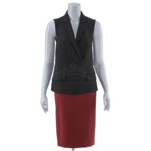 Lot # 258: JOHN WICK: CHAPTER 3 - PARABELLUM - Continental Bar/VIP Staff Costume