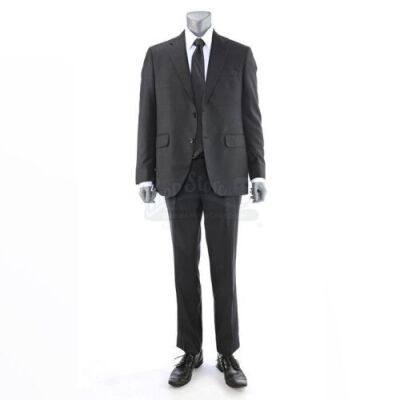 Lot # 466: JOHN WICK: CHAPTER 3 - PARABELLUM - John Wick's Stunt Running Through A Crowd Costume
