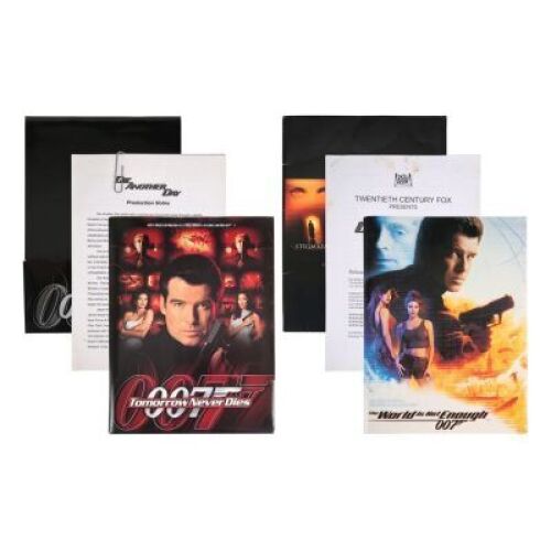 Lot #203 - VARIOUS PRODUCTIONS (1997-02) - Six Press Packs, Production Notes and Ephemera, 1997-2002