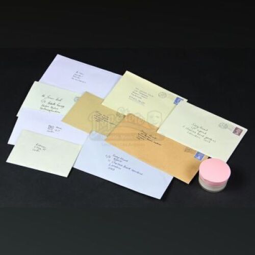 RUSH - Suzy Hunt (Olivia Wilde) Letters and Moisturiser (RP115)