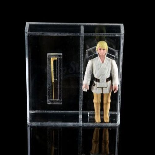Lot # 288 - Loose Luke Skywalker Double Telescoping Lightsaber UKG 75