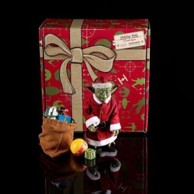 Lot # 366 - Holiday Yoda