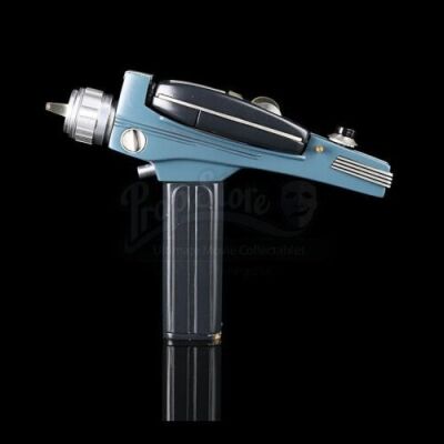 Lot # 455 - Replica Phaser