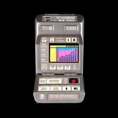 Lot # 459 - Replica TR590-X Tricorder
