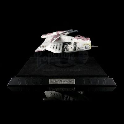 Lot # 565 - Republic Gunship