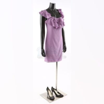 Esme Cullen's Party Costume and Jewelry