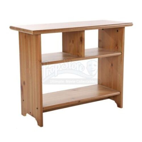 Bella Swan's Bedroom Bookshelf