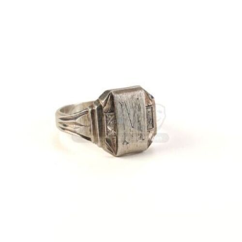 Edward Cullen's Flashback Masen Ring