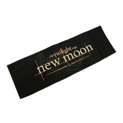 'New Moon' Cast Chairback