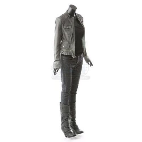 Rosalie Hale's Hunting Costume