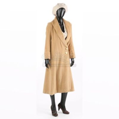 Rosalie Hale's Flashback Costume