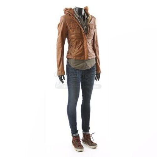 Bella Swan's Wedding Preparation Costume