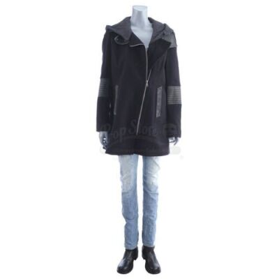 Lot # 126: MARVEL'S JESSICA JONES (TV SERIES) - Jessica Jones' Winter Costume