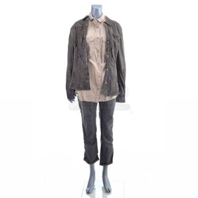 Lot # 148: MARVEL'S JESSICA JONES (TV SERIES) - Alisa Jones' Van Costume