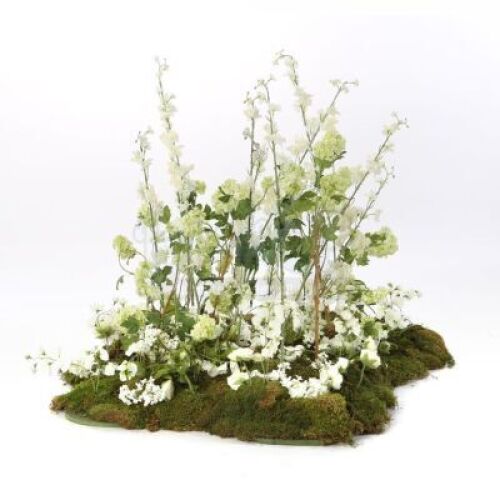 Wedding Table Moss and Flower Display