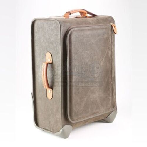 Bella and Edward Cullen's Honeymoon Suitcase
