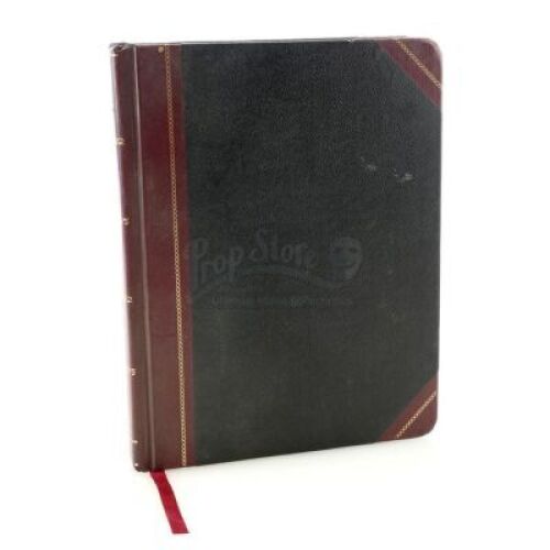 Lot # 227: MARVEL'S JESSICA JONES (TV SERIES) - Karl Malus' Notebook