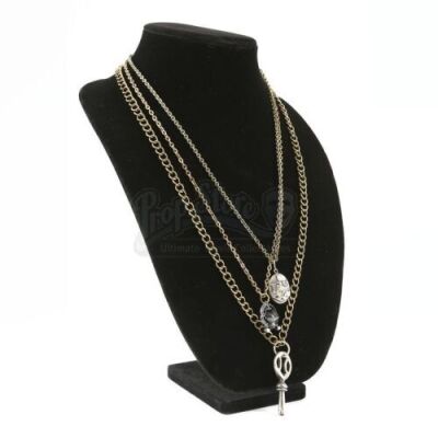 Alice Cullen's Three Necklaces