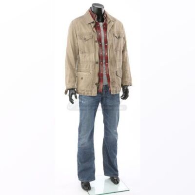 Charlie Swan's Reunion Costume