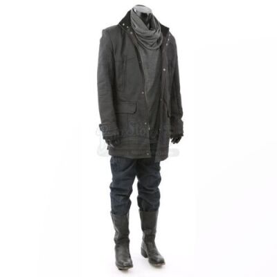 Toshiro's London Costume