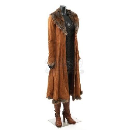 Irina Denali's Execution Costume