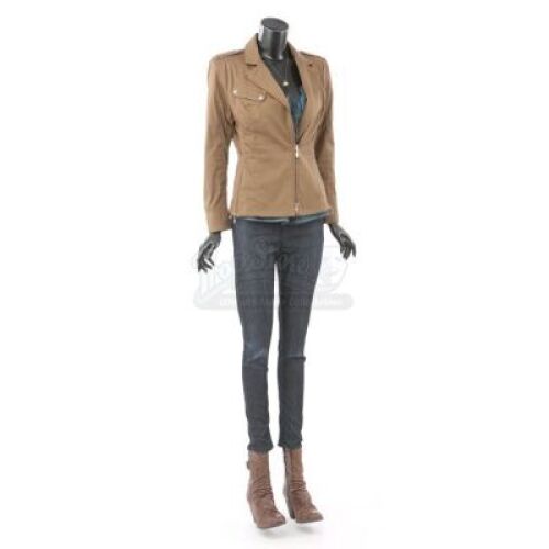Esme Cullen's Battle Costume