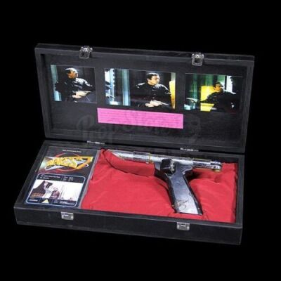 BLAKE'S 7 (TV 1978-1981) - Cevedic (Paul Grist) "Gambit" SFX Blaster