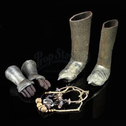DOCTOR WHO (TV 2005-) - "The Christmas Invasion" Sycorax Costume Accessories