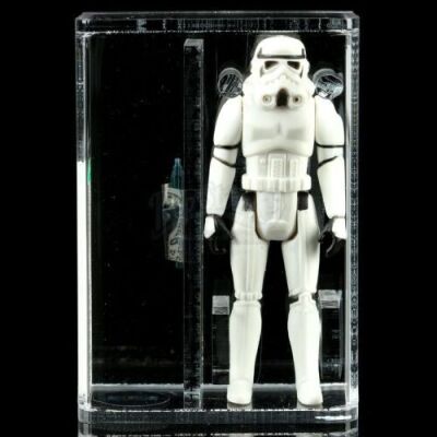 Lot # 115: Stormtrooper Engineering Pilot AFA 85