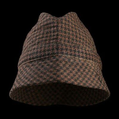 INDIANA JONES AND THE LAST CRUSADE (1989) - Professor Henry Jones' (Sean Connery) Hat