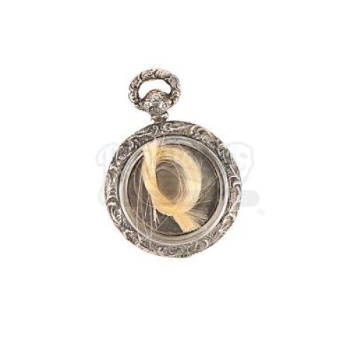 Lot #186 - Woman in Black, The - Arthur Kipps' (Daniel Radcliffe) Locket With Hair